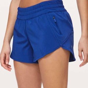 Lululemon Tracker Short in Jet Stream Size 4